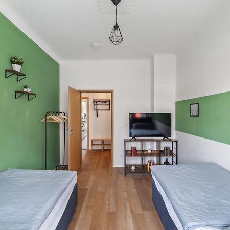 Salihomes/Max Apartment/5Pax/Modern Eingerichtet/Voll Ausgestattet Kueche Markranstädt Eksteriør billede