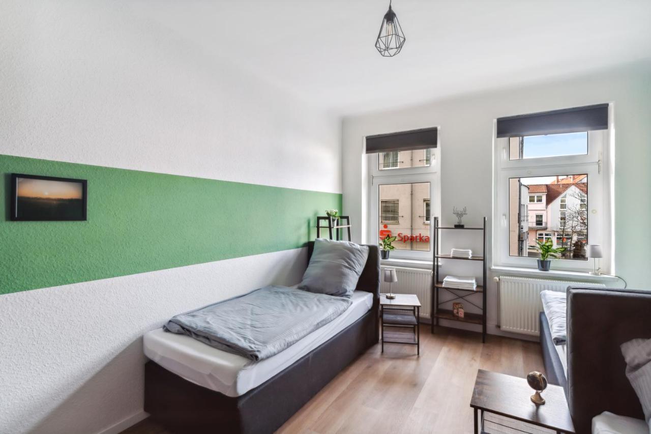 Salihomes/Max Apartment/5Pax/Modern Eingerichtet/Voll Ausgestattet Kueche Markranstädt Eksteriør billede