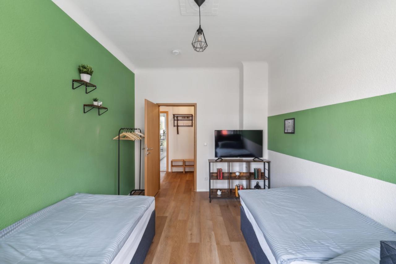 Salihomes/Max Apartment/5Pax/Modern Eingerichtet/Voll Ausgestattet Kueche Markranstädt Eksteriør billede